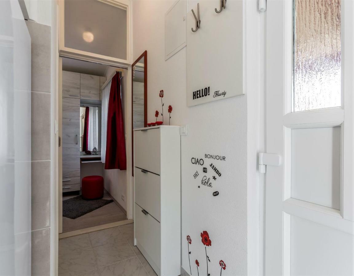Apartment Taja, Cijela Kuca I Vrt Samo Za Vas Split Eksteriør billede