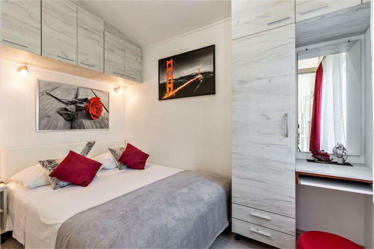 Apartment Taja, Cijela Kuca I Vrt Samo Za Vas Split Eksteriør billede